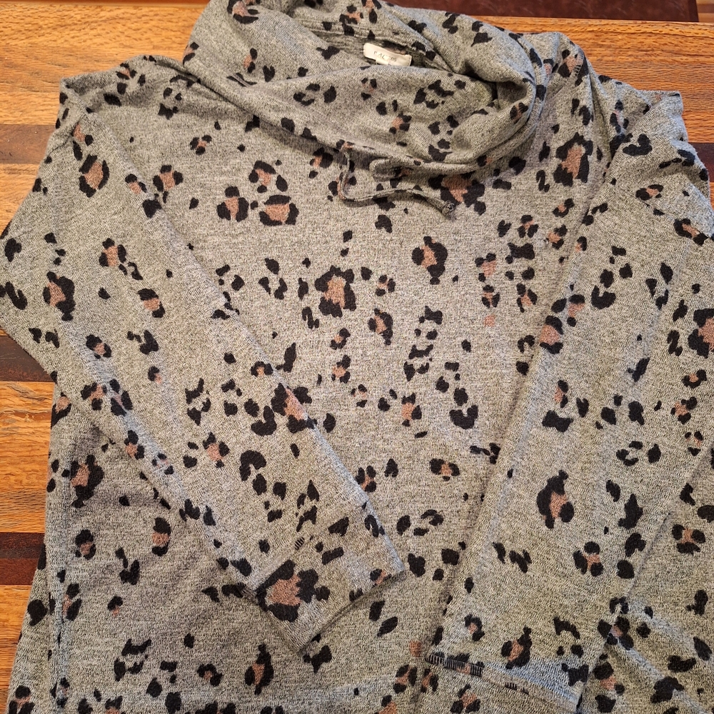 Maurices Gray and Black Leopard Sweater